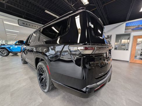 New 2026 Jeep Grand Wagoneer L Limited image 5