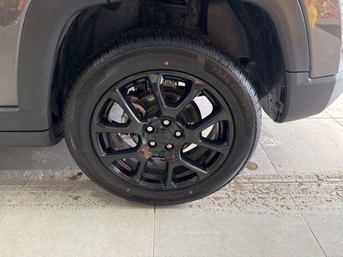 Used 2022 Jeep Compass Altitude w/ Sun and Sound Group image 15