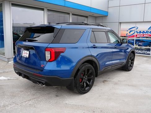 Used 2021 Ford Explorer ST w/ ST Street Pack image 38