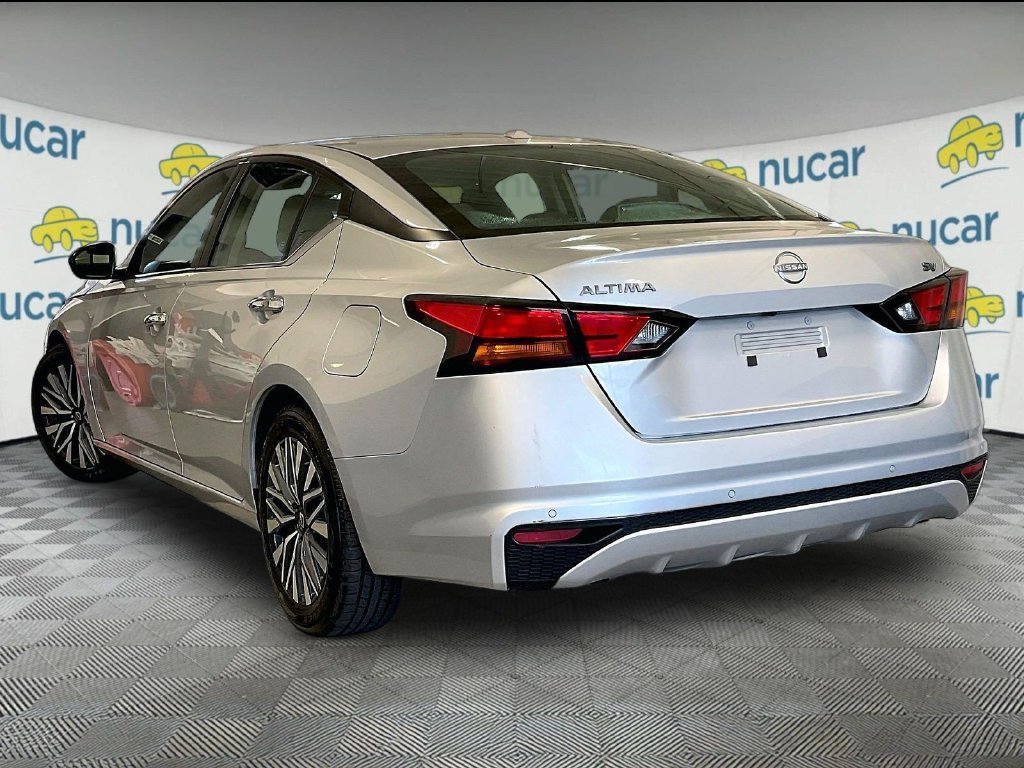 Certified 2024 Nissan Altima 2.5 SV FWD image 4