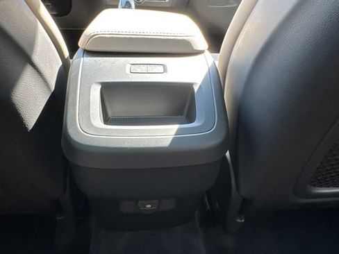 Certified 2026 Volvo XC60 B5 Plus AWD/4WD image 17