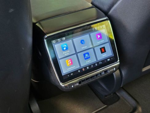 Used 2023 Tesla Model 3 Standard Range image 33