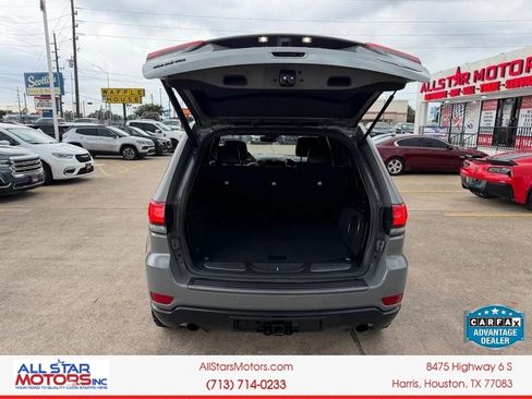 Used 2019 Jeep Grand Cherokee Trailhawk w/ Trailhawk Luxury Group AWD/4WD image 12