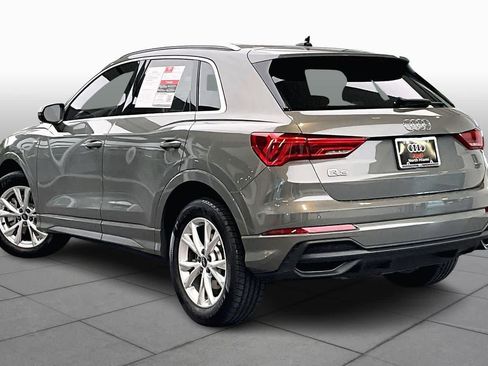 Used 2023 Audi Q3 2.0T Premium w/ Convenience Package image 11