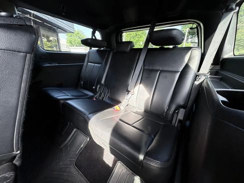 Used 2019 Ford Expedition Max XLT AWD/4WD image 16