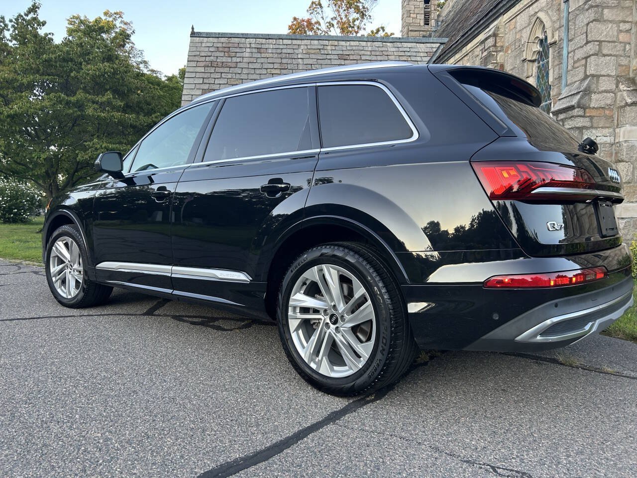 Used 2021 Audi Q7 3.0T Premium Plus w/ Premium Plus Package AWD/4WD image 29