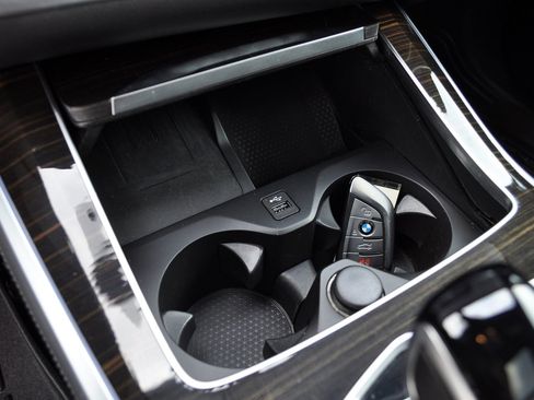 Used 2023 BMW X5 xDrive40i w/ Parking Assistance Package image 32