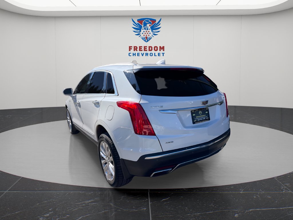 Used 2017 Cadillac XT5 Platinum AWD/4WD image 4