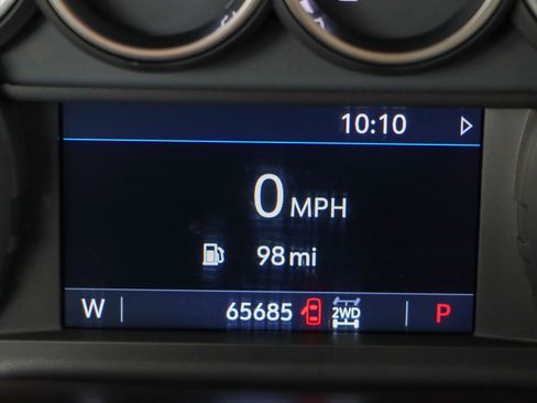 Used 2021 Chevrolet Silverado 1500 LT Trail Boss w/ Convenience Package II image 16