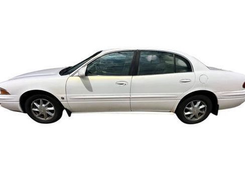 Used 2004 Buick Le Sabre Limited w/ Celebration Edition Package FWD image 2
