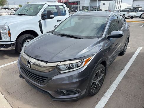 Used 2022 Honda HR-V EX image 1