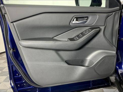 New 2026 Nissan Rogue SV w/ Cold Weather Package FWD image 17