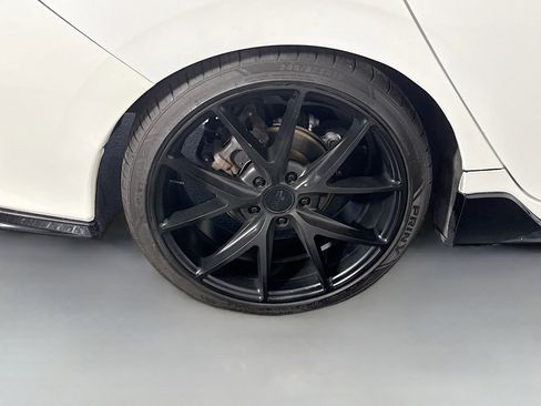 Used 2018 Honda Civic Sport image 32