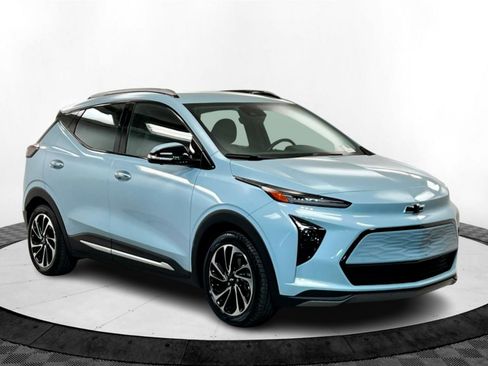 Used 2022 Chevrolet Bolt EUV Premier image 8