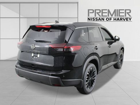 New 2026 Nissan Rogue SV FWD image 5