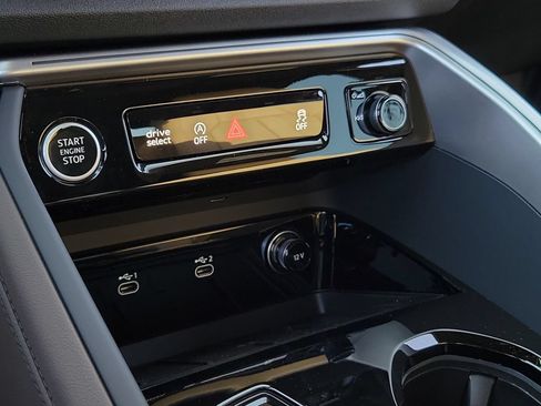 New 2026 Audi Q5 Premium Plus AWD/4WD image 14