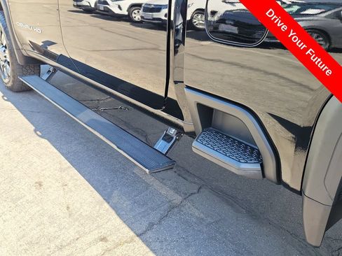 Used 2025 GMC Sierra 2500 Denali w/ Technology Package AWD/4WD image 32