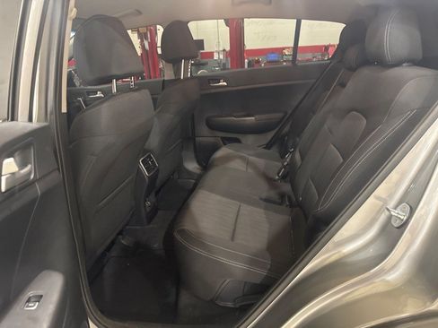 Used 2021 Kia Sportage LX FWD image 8