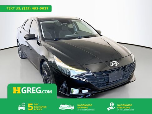 Used 2021 Hyundai Elantra SEL image 1