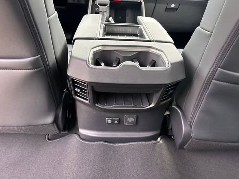 New 2026 Toyota Tundra Limited AWD/4WD image 31