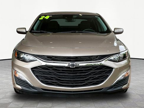 Used 2024 Chevrolet Malibu RS FWD image 2