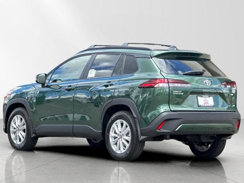 New 2026 Toyota Corolla Cross LE image 5