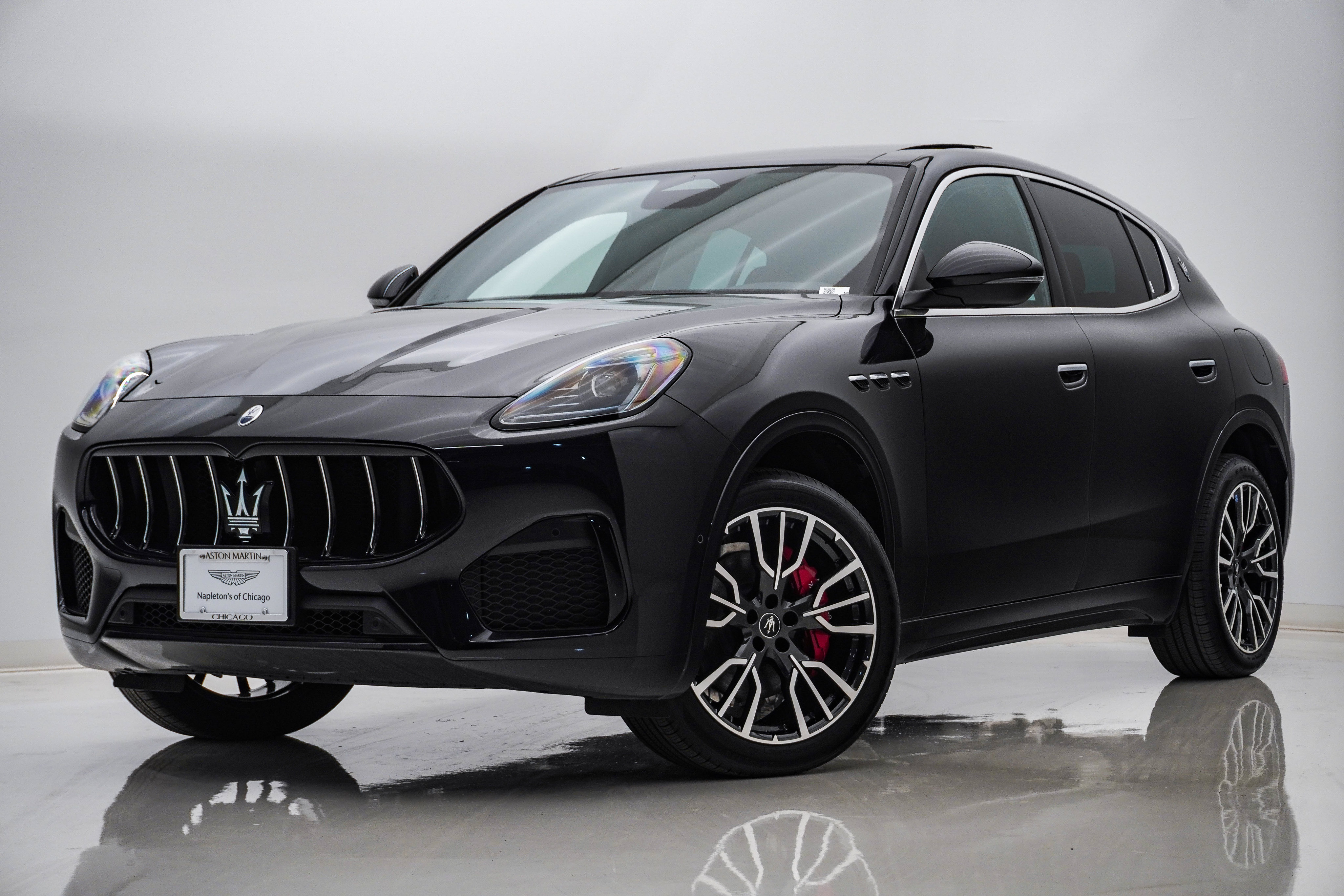 Used 2025 Maserati Grecale GT AWD/4WD image 1