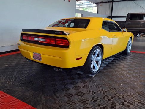 Used 2010 Dodge Challenger SRT8 w/ SRT Option Group II RWD image 7