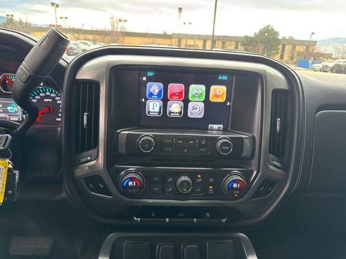Used 2015 Chevrolet Silverado 2500 LTZ image 15