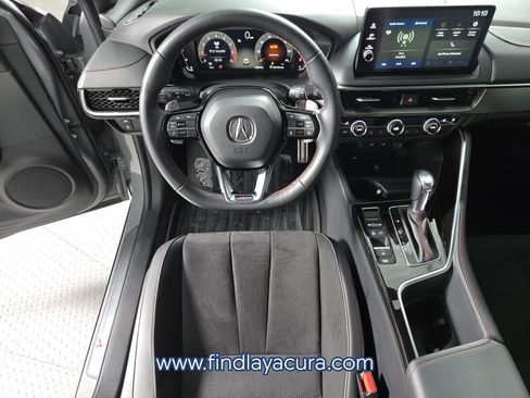 Used 2025 Acura ADX A-Spec image 13