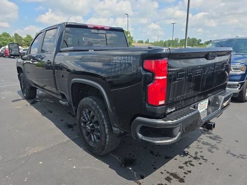 Used 2025 Chevrolet Silverado 2500 LT w/ Trail Boss Package AWD/4WD image 3