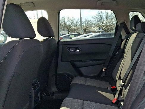 New 2025 Nissan Rogue SV image 7