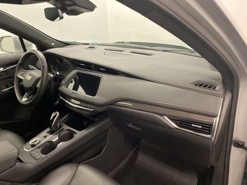 Used 2020 Cadillac XT4 Sport image 22