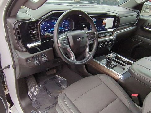 Used 2024 Chevrolet Silverado 1500 RST w/ Redline Edition image 10