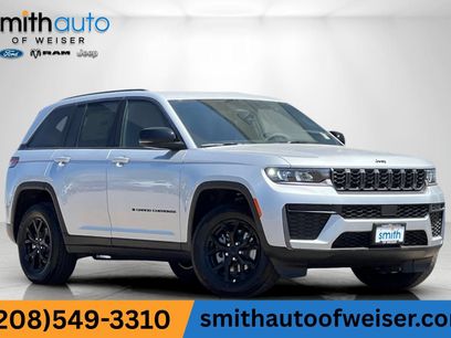 New 2026 Jeep Grand Cherokee Altitude