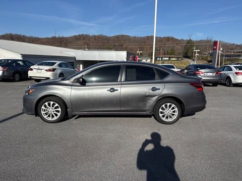 Used 2019 Nissan Sentra S w/ Appearance Package image 5