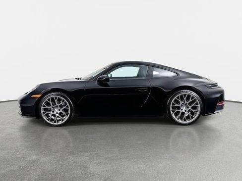 Used 2025 Porsche 911 Carrera RWD image 16