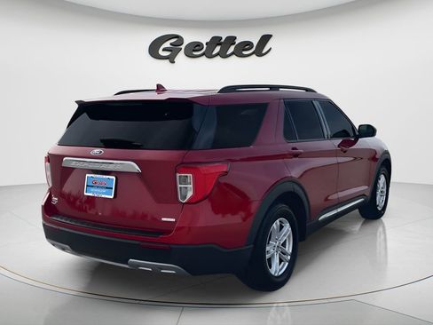 Used 2020 Ford Explorer XLT w/ Equipment Group 202A image 9