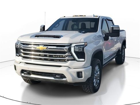 Certified 2024 Chevrolet Silverado 2500 High Country w/ High Country Premium Package image 2