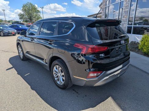 Used 2019 Hyundai Santa Fe SE AWD/4WD image 3