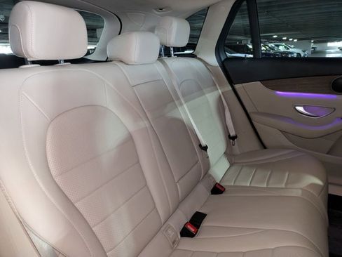 Certified 2022 Mercedes-Benz GLC 300 4MATIC image 20