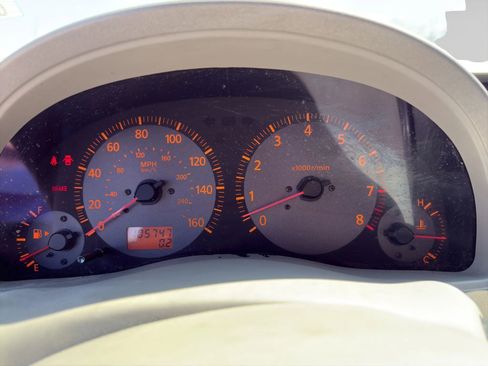 Used 2004 INFINITI G35 G35 Coupe 2D w/ Premium Pkg image 11