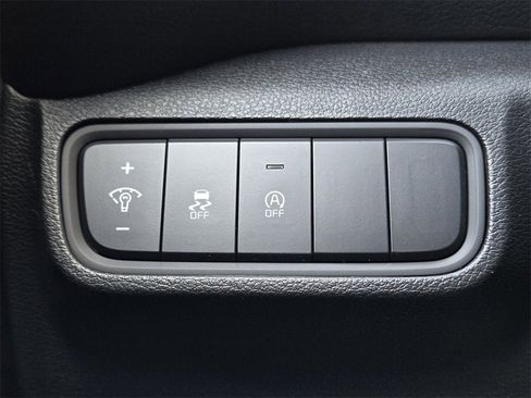 Used 2025 Kia Soul S image 24