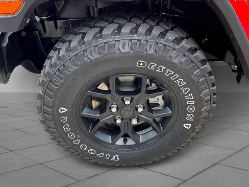 New 2025 Jeep Gladiator Willys image 11