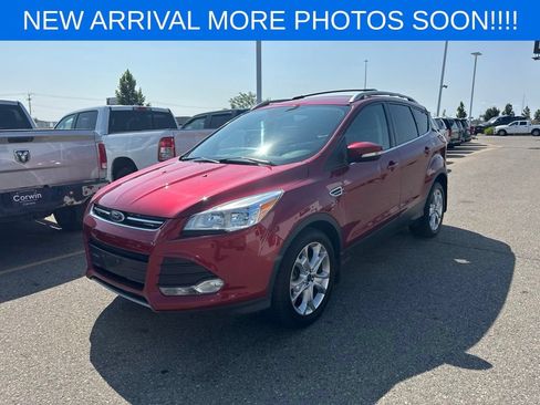Used 2015 Ford Escape Titanium AWD/4WD image 3