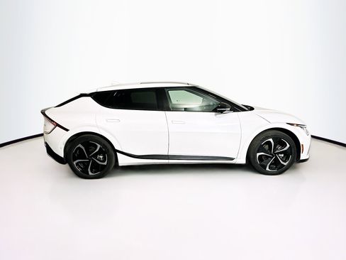 Used 2024 Kia EV6 GT-Line AWD/4WD image 10