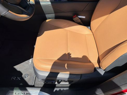 Used 2024 Lexus RX 350 Premium w/ Accessory Package (Z1) image 13