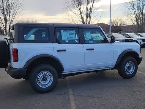 New 2025 Ford Bronco 4-Door image 7