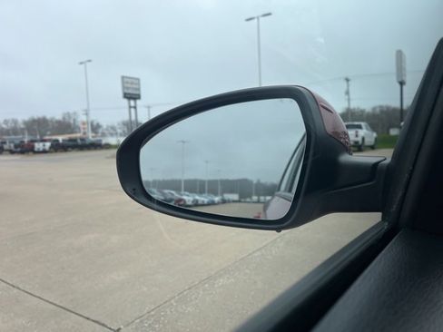 Used 2023 Kia Forte LXS image 58