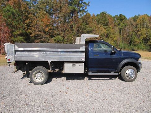 Used 2018 RAM 5500 SLT w/ Quick Order Package 29G SLT image 7